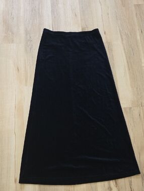 Women's Dark Blue Velvet Maxi Skirt - Sleek A-Line Silhouette